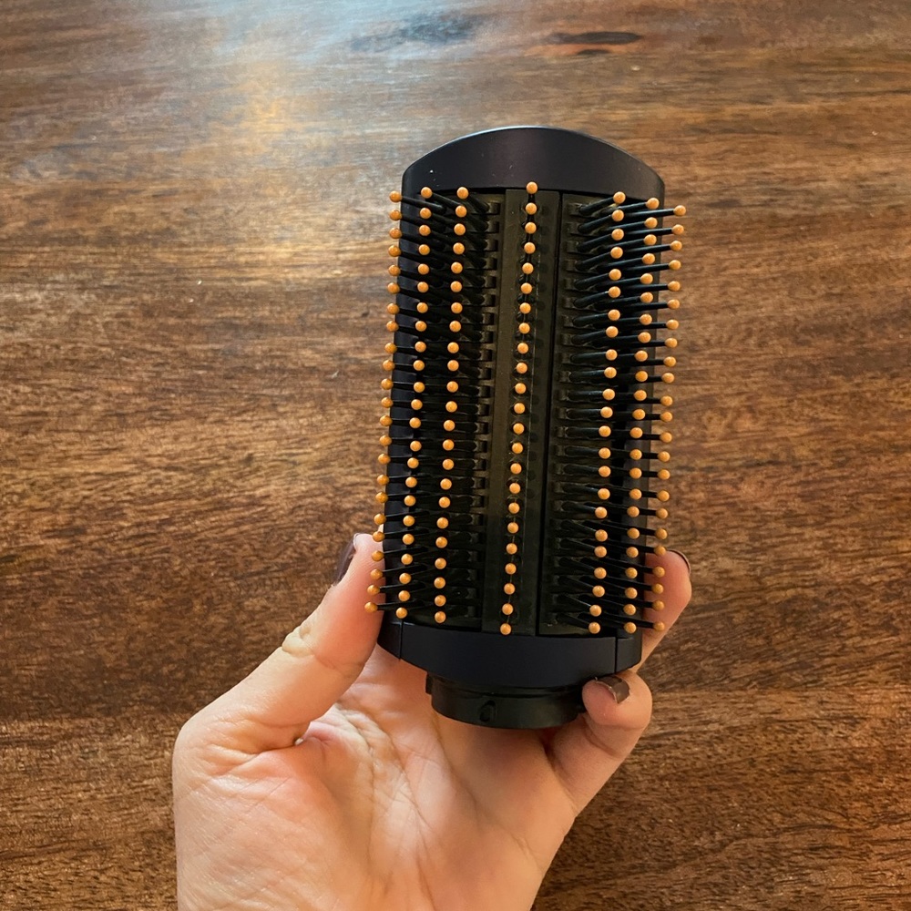 Dyson -  Soft smoothing brush